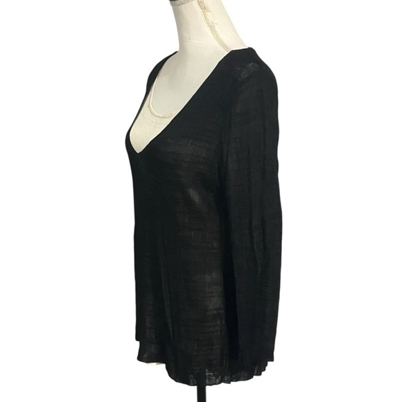 Ellen Tracy XL double layered black and ivory sweater with 3/4 sleeves EUC - Picture 4 of 8
